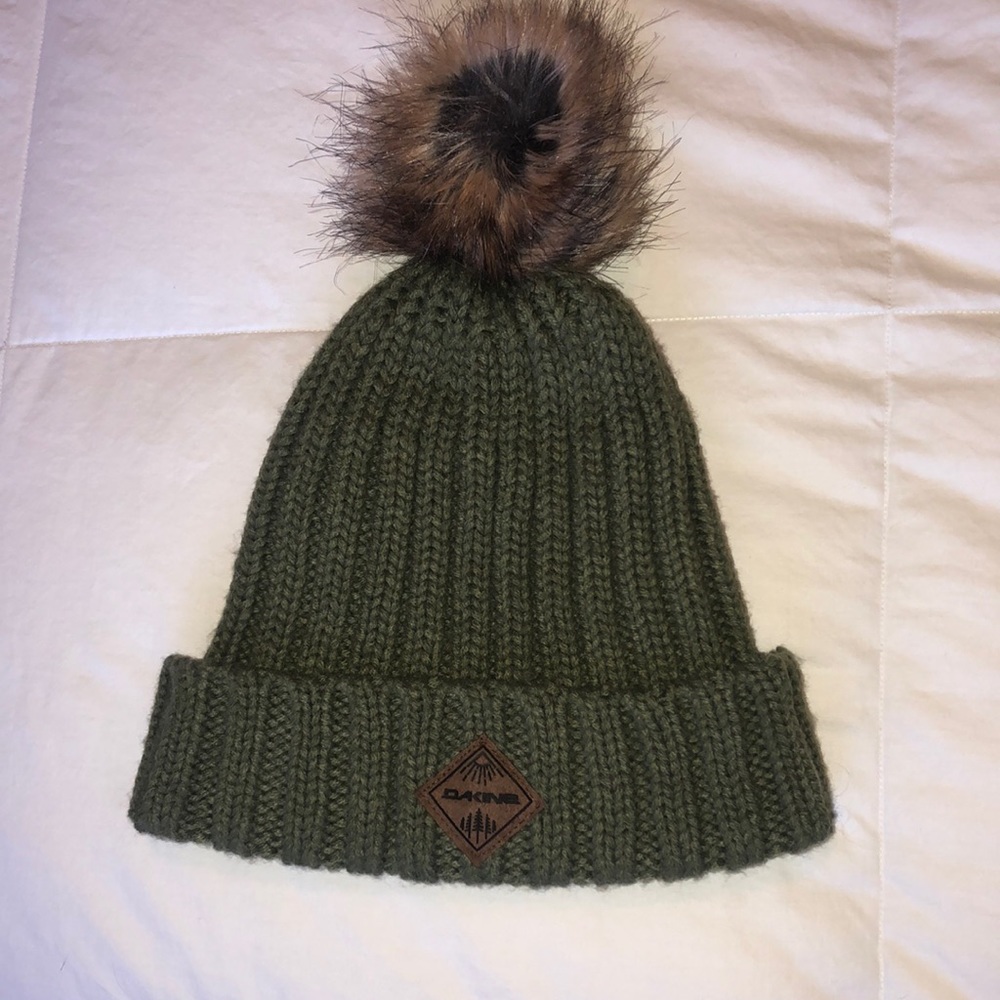 Dakine fleece lined hat